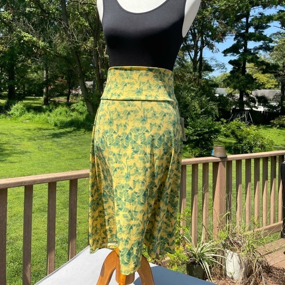 Azure- Lularoe 
